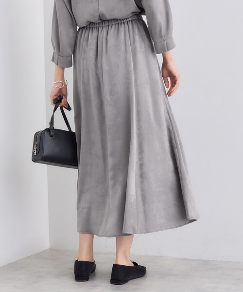 INDIVI（インディヴィ）の「【UVケア／セットアップ可能】スエード調サテンスカート（スカート・レディース・ベージュ系9/チャコールグレー/グレー系4・40/38/36/05/13/19/15 ）」の10枚目の写真