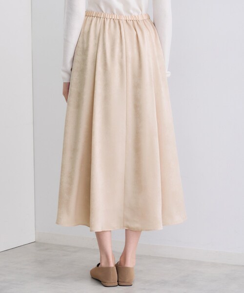 INDIVI（インディヴィ）の「【UVケア／セットアップ可能】スエード調サテンスカート（スカート・レディース・ベージュ系9/チャコールグレー/グレー系4・40/38/36/05/13/19/15 ）」の19枚目の写真