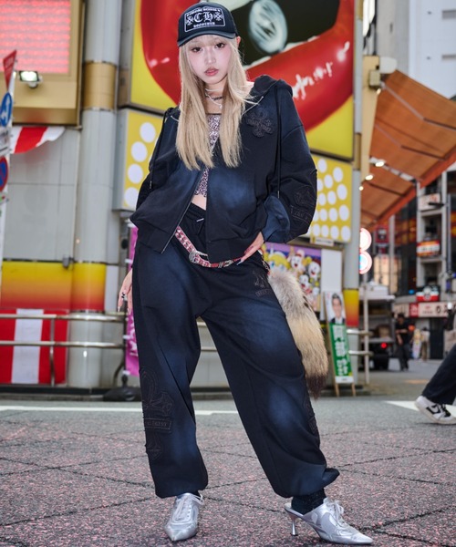 希少デザイン　A'GEM/9 エンジェル　クロス　ジップパーカー A'GEM/9 × .kom 『A'GEM/9/エージェムナイン』 クロスエンジェル