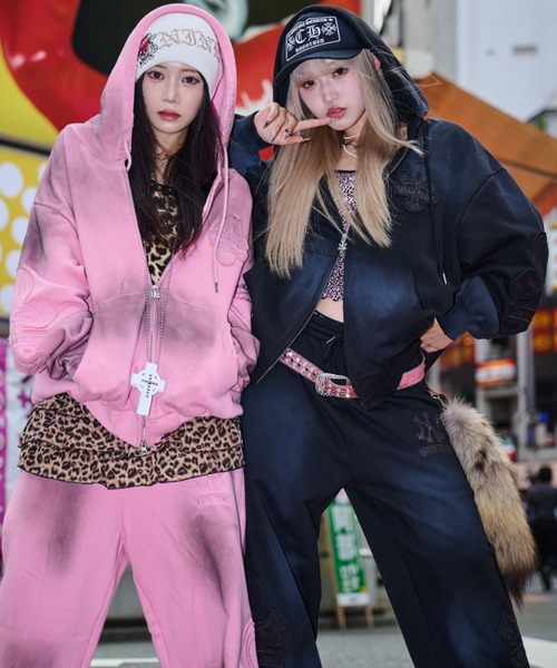 A'GEM/9 × .kom 『A'GEM/9/エージェムナイン』 クロスエンジェルジップ