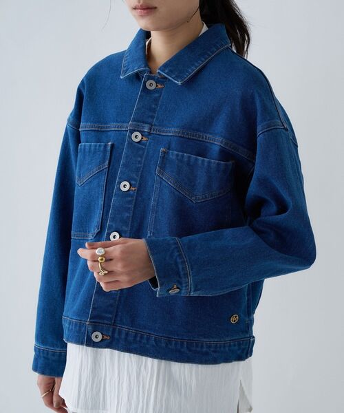 cloenc（クロエンス）の「【手洗い可】ストレッチデニムジャケット（デニムジャケット・レディース・ブルー/ネイビー・01/02/03）」の13枚目の写真