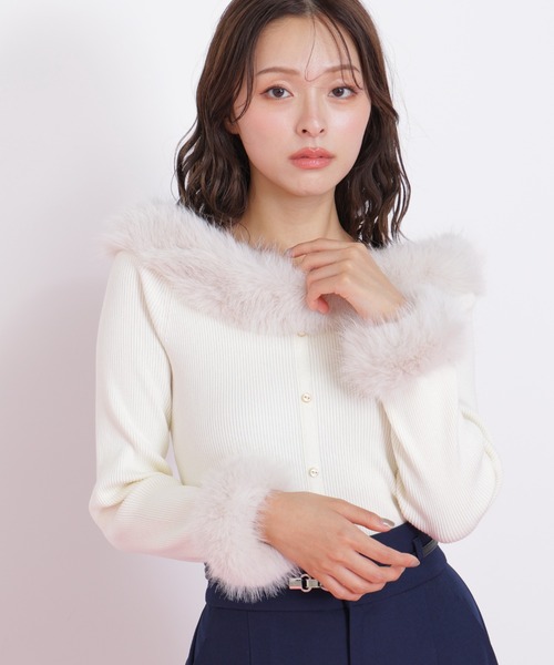 JILL by JILL STUART（ジルバイジルスチュアート）の「◇フェイクファートリムニット（ニット/セーター・レディース・ピンク/ホワイト/ブラック・FREE）」の2枚目の写真