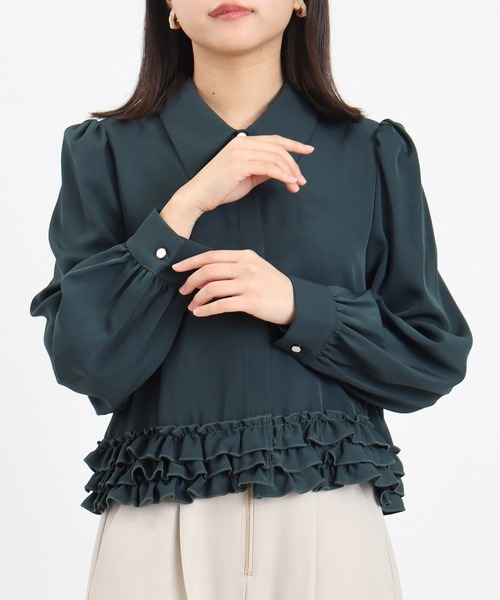 ASTORIA ODIER(アストリアオディール)の「裾フリルクロップドブラウス(シャツ/ブラウス・レディース・ホワイト/ダークグリーン/ブラウン・MEDIUM)」の10枚目の写真