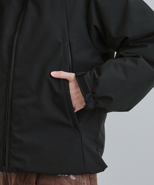 tk.TAKEO KIKUCHI（ティーケータケオキクチ）の「【撥水】フーデットインシュレーションブルゾン（ブルゾン・メンズ・ダークグレー/ブラック・01/02/03）」の20枚目の写真