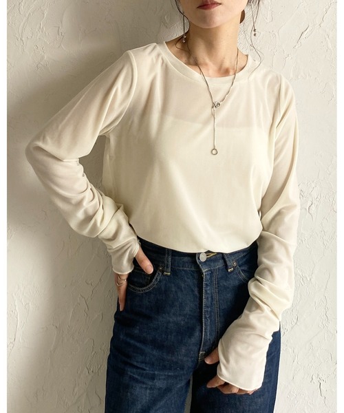She's Closet（シーズクローゼット）の「指穴あき長袖サムホールシアーベロアトップス（Tシャツ/カットソー・レディース・アイボリー/ブラック/グレー/ブラウン・FREE）」の10枚目の写真