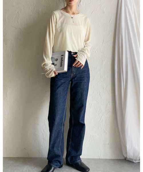 She's Closet（シーズクローゼット）の「指穴あき長袖サムホールシアーベロアトップス（Tシャツ/カットソー・レディース・アイボリー/ブラック/グレー/ブラウン・FREE）」の11枚目の写真