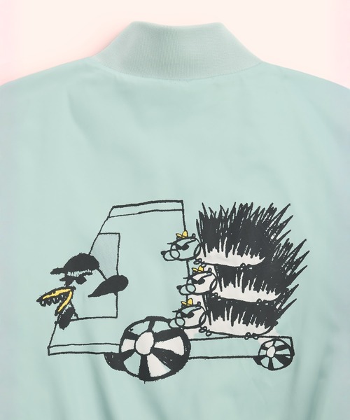 VANS（バンズ）の「RIROO ウィメンズ クロップド ベースボールジャケット / RIROO CROPPED BASEBALL JACKET / VN000SPWEMW1（スタジャン・レディース・セージグリーン・X-LARGE/SMALL/MEDIUM/LARGE）」の5枚目の写真