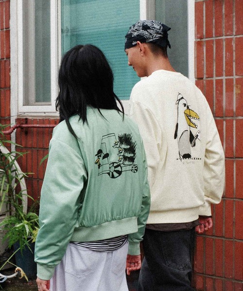 VANS（バンズ）の「RIROO ウィメンズ クロップド ベースボールジャケット / RIROO CROPPED BASEBALL JACKET / VN000SPWEMW1（スタジャン・レディース・セージグリーン・X-LARGE/SMALL/MEDIUM/LARGE）」の7枚目の写真