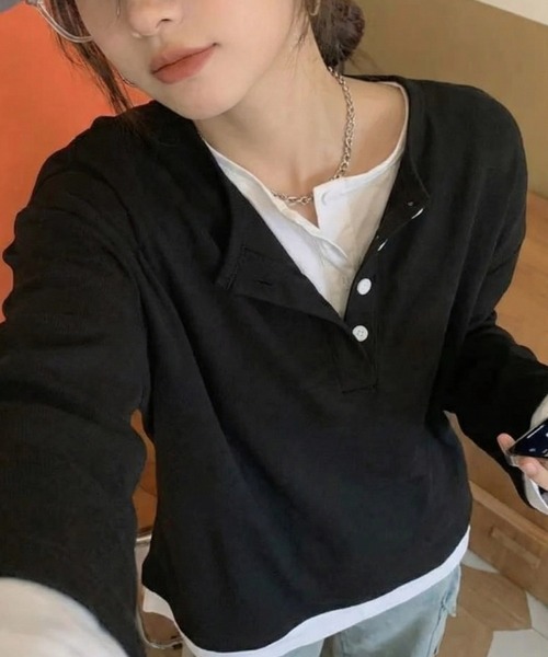 cammie(キャミー)の「フロントボタンレイヤードオーバーサイズロンT(Tシャツ/カットソー・レディース・ブラック/グレー・FREE)」の2枚目の写真