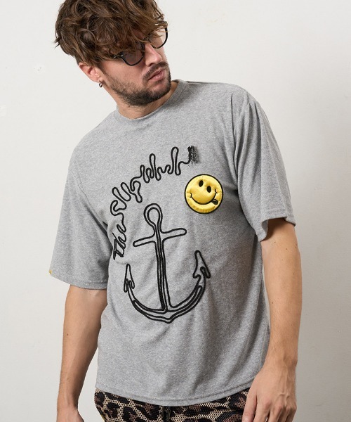 STUD MUFFIN(スタッドマフィン)の「mt10081-TCパイル アンカーロープ刺繍スマイルパフパッチオーバーサイズSSシャツ Tシャツ(614-02880)(Tシャツ/カットソー・メンズ・ホワイト/ブラック/ミックスグレー・2/3/4)」の3枚目の写真