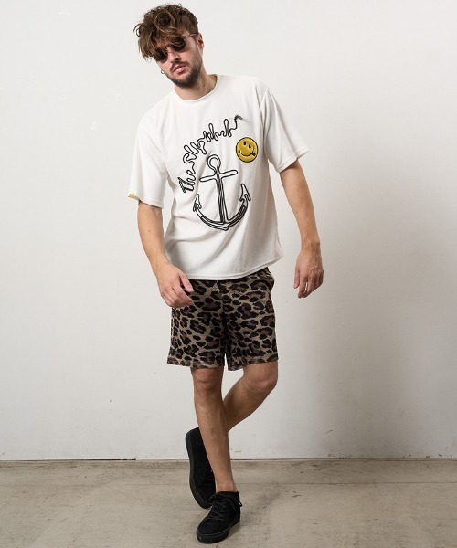 STUD MUFFIN(スタッドマフィン)の「mt10081-TCパイル アンカーロープ刺繍スマイルパフパッチオーバーサイズSSシャツ Tシャツ(614-02880)(Tシャツ/カットソー・メンズ・ホワイト/ブラック/ミックスグレー・2/3/4)」の16枚目の写真