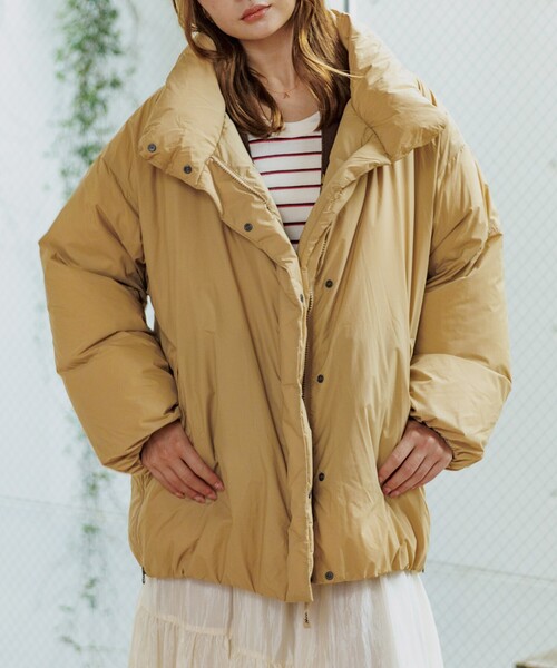 NANGA(ナンガ)の「【NANGA / ナンガ】STAND COLLAR DOWN JACKET / スタンドカラーダウンジャケット(ダウンジャケット/コート・レディース・ブラック/ベージュ/ホワイト/ライトブルー/ブラウン・M)」の4枚目の写真