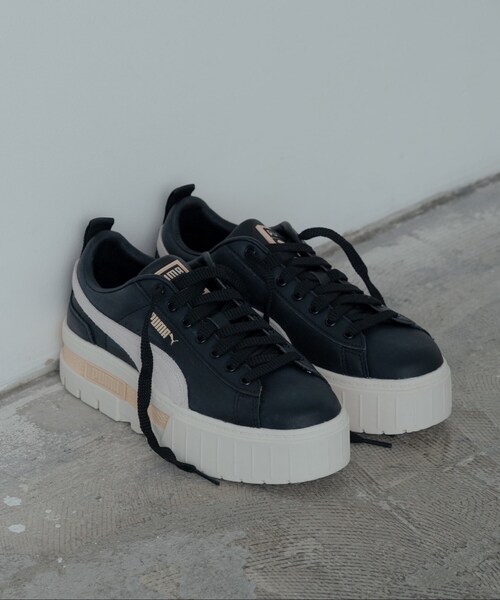 PUMA(プーマ)の「【PUMA】ウィメンズ メイズ レザー スニーカー(スニーカー・レディース・ブラック/ホワイト・45/35)」の1枚目の写真