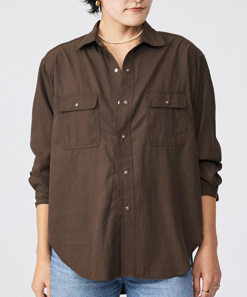 Rouge vif la cle(ルージュヴィフラクレ)の「【Le Melange/ル・メランジュ】テンセルナイロンツイルシャツ / セットアップ着用可能【WEB限定】(シャツ/ブラウス・レディース・キャメル/ブラウン・フリー)」の2枚目の写真