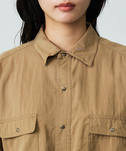 Rouge vif la cle(ルージュヴィフラクレ)の「【Le Melange/ル・メランジュ】テンセルナイロンツイルシャツ / セットアップ着用可能【WEB限定】(シャツ/ブラウス・レディース・キャメル/ブラウン・フリー)」の12枚目の写真