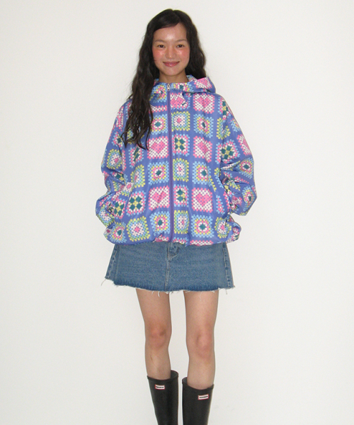 RONRON(ロンロン)の「HEART CROCHET PATTERN HOODED WINDBREAKER JUMPER LIGHT PURPLE(ナイロンジャケット・レディース・その他・FREE)」の5枚目の写真