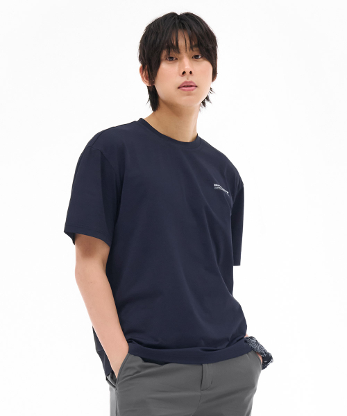 CHASECULT(チェイスカルト)の「男性クールバックポイントグラフィック半袖Tシャツ-ネイビー(Tシャツ/カットソー・メンズ・ネイビー・100/110/95/105)」の5枚目の写真