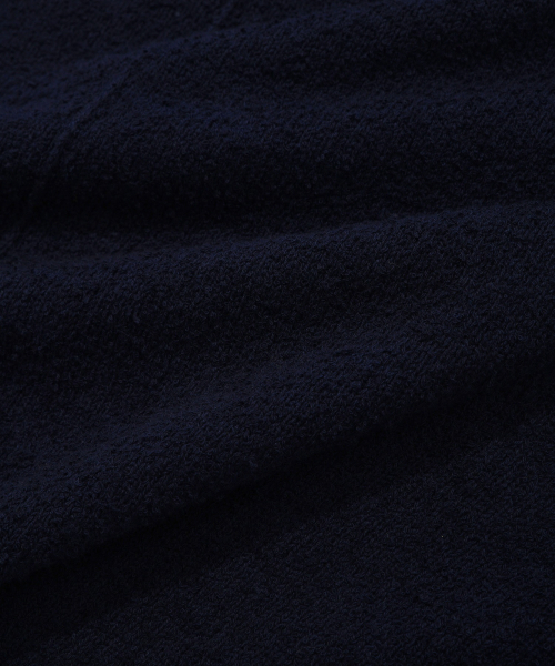 COVERNAT(カバーナット)の「ミドルCロゴクルーネックニットネイビー(ニット/セーター・レディース・その他・LARGE/MEDIUM/X-LARGE/X-SMALL/SMALL/XX-LARGE)」の7枚目の写真