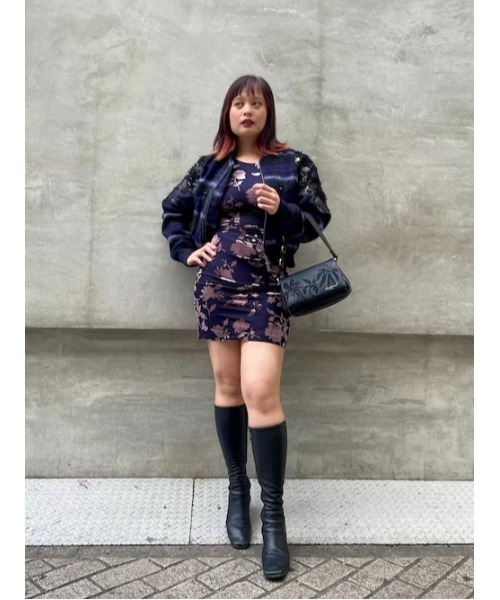 Desigual(デシグアル)の「刺繍スパンコール袖 チェック柄ボンバージャケット(テーラードジャケット・レディース・レッド・S/M/L/XL/XS)」の6枚目の写真