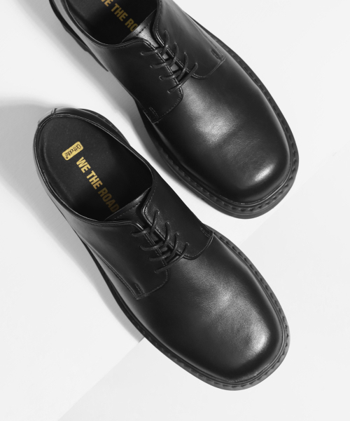 WETHEROAD（ウィーザロード）の「WTRD1203 CLIFF 4HOLE DERBY SHOES BALCK [230~290MM]（ドレスシューズ・メンズ・その他・23.5cm/23cm/24cm/24.5cm/25cm/25.5cm/26cm/26.5cm/27cm/27.5cm/28cm/28.5cm/29cm）」の2枚目の写真