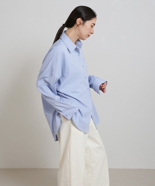 select MOCA(セレクトモカ)の「スリーブアレンジオーバーサイズシャツ(シャツ/ブラウス・レディース・スミクロ/オフホワイト/サックスブルー・FREE)」の13枚目の写真