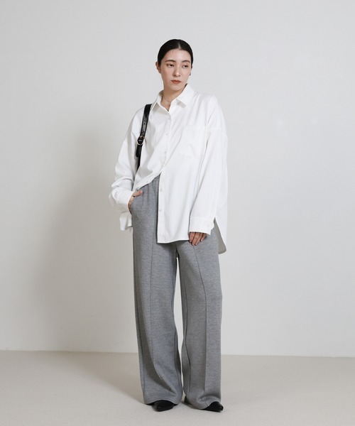 select MOCA(セレクトモカ)の「スリーブアレンジオーバーサイズシャツ(シャツ/ブラウス・レディース・スミクロ/オフホワイト/サックスブルー・FREE)」の6枚目の写真