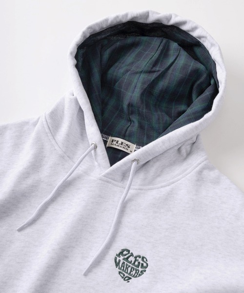 make a ray!（メイク ア レイ！）の「【72】【PLES】チェック ハートロゴ ショート丈 プルパーカー/ワンポイント刺繍/メンズ/レディース/ユニセックス（パーカー・レディース・ブラウン/ブラック/アッシュグレー・M/L）」の6枚目の写真