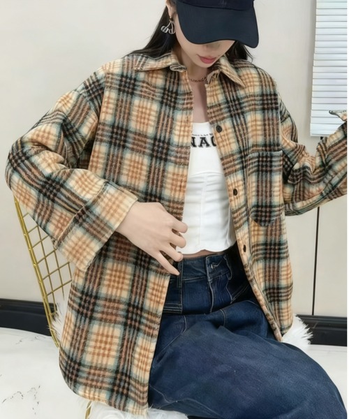 BY THE BAY(バイザベイ)の「【秋冬こなれ・羽織り】ウールライクオーバーサイズチェックネルシャツ/6色展開|アイボリー ブラウン グリーン ネイビー イエロー レッド 体型カバー 大人カジュアル/ヴィンテージライクデザイン長袖シャツ カジュアル レギュラーカラー フランネル(シャツ/ブラウス・レディース・ネイビー/ブラウン/イエロー/グリーン/アイボリー/レッド系その他・FREE)」の6枚目の写真