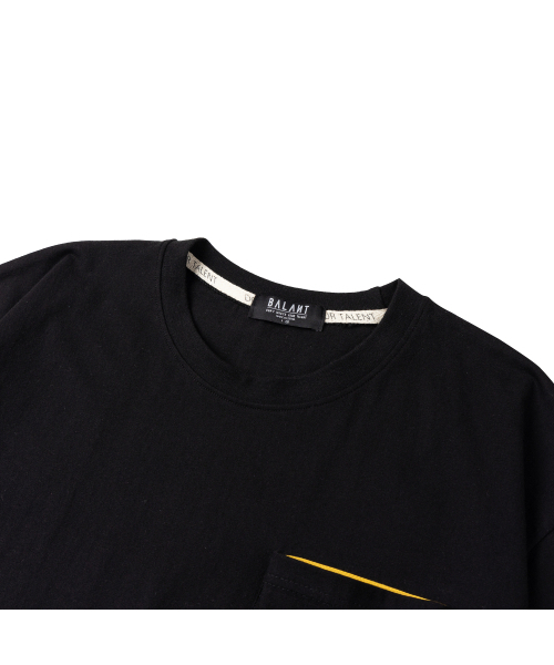 BALANT(バラント)の「ベーシック12ポケットロードトリップTシャツ - ブラック(Tシャツ/カットソー・メンズ・その他・MEDIUM/LARGE)」の4枚目の写真
