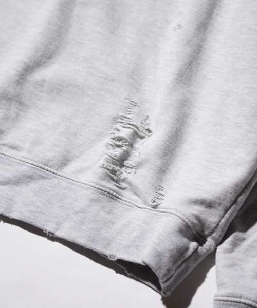THRIFTY LOOK（スリフティールック）の「THRIFTY LOOK スリフティルック / WORN-OUT RAGLAN CREW SWEAT ダメージ加工（スウェット・メンズ・ブラウン/ブラック/ヘザーグレー・LARGE/X-LARGE/MEDIUM）」の18枚目の写真