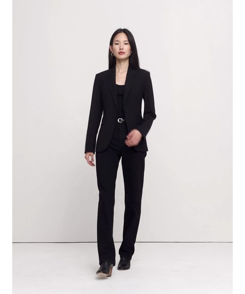 Banana Republic（バナナリパブリック）の「スリム イタリアン ウール ブレザー（テーラードジャケット・レディース・ブラック/ネイビー・2/0/8/6/4）」の6枚目の写真