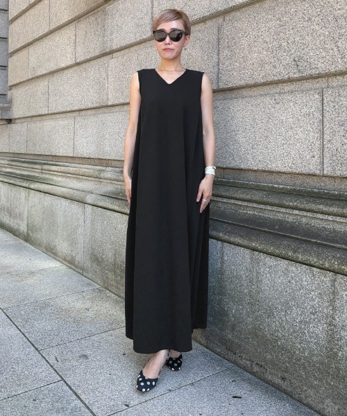 JENNE(ジェンヌ)の「カットソーリラックスワンピース(ワンピース・レディース・ピンク系/ブラック・SMALL/MEDIUM/LARGE)」の3枚目の写真