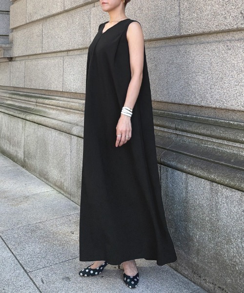 JENNE(ジェンヌ)の「カットソーリラックスワンピース(ワンピース・レディース・ピンク系/ブラック・SMALL/MEDIUM/LARGE)」の4枚目の写真