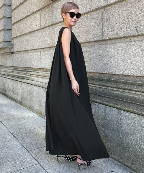 JENNE(ジェンヌ)の「カットソーリラックスワンピース(ワンピース・レディース・ピンク系/ブラック・SMALL/MEDIUM/LARGE)」の8枚目の写真