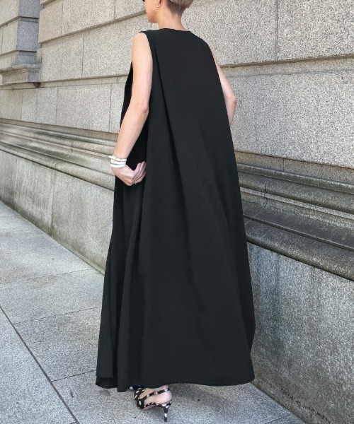 JENNE(ジェンヌ)の「カットソーリラックスワンピース(ワンピース・レディース・ピンク系/ブラック・SMALL/MEDIUM/LARGE)」の11枚目の写真