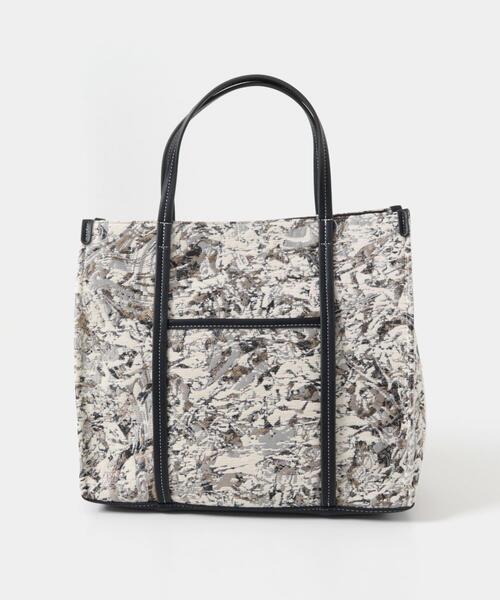 RODE SKO(ロデスコ)の「ファブリックスクエアトートバッグ(トートバッグ・レディース・アイボリー/グレー・ONE)」の20枚目の写真