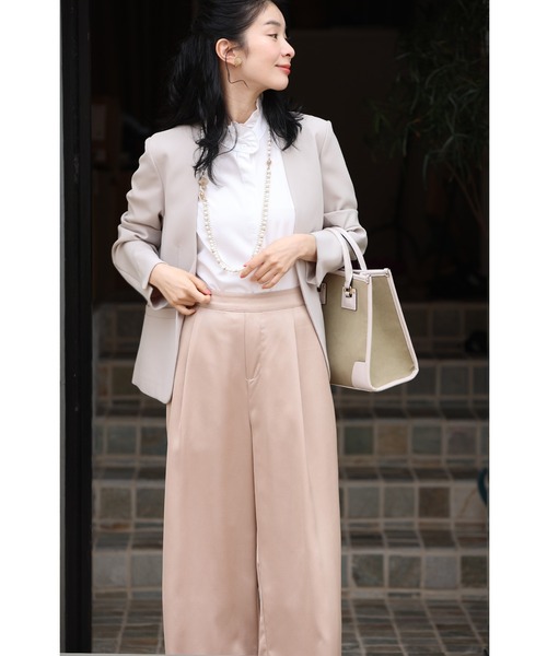 cawaii(カワイイ)の「大人の艶足し 光沢パンツ(その他パンツ・レディース・ネイビー/ベージュ/オレンジ・M-Long/M-Short/L-Long/L-Short)」の7枚目の写真