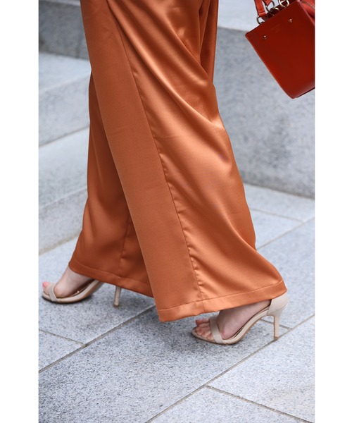 cawaii(カワイイ)の「大人の艶足し 光沢パンツ(その他パンツ・レディース・ネイビー/ベージュ/オレンジ・M-Long/M-Short/L-Long/L-Short)」の12枚目の写真