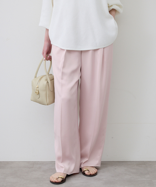 SLOBE IENA（スローブイエナ）の「サテンタックパンツ（その他パンツ・レディース・ベージュ/ネイビー/ピンク系その他・36/38）」の3枚目の写真