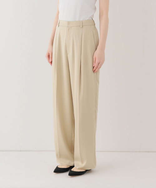 SLOBE IENA(スローブイエナ)の「サテンタックパンツ(その他パンツ・レディース・ベージュ/ネイビー/ピンク系その他・36/38)」の4枚目の写真