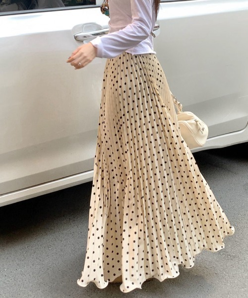 PLEATS PLEASEドット柄プリーツ加工ロングスカート PLEATS PLEASE ISSEY MIYAKE - プリーツプリーツ ドット柄ロング