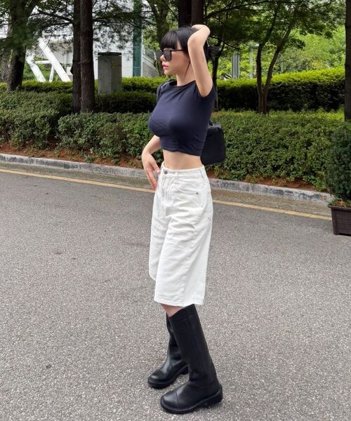 CARGOBROS FOR WOMAN(カーゴブロスフォーウィメン)の「ベーシックコットンバミューダパンツ(アイボリー)(その他パンツ・レディース・その他・SMALL/MEDIUM/LARGE)」の5枚目の写真
