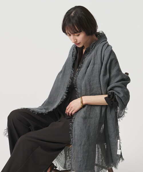 ASAUCE MELER（アソースメレ）の「＜ASAUCE MELER＞LI GAUZE ストール（ストール/ショール・レディース・ダークグレー/ライトブルー/オフホワイト・FREE）」の4枚目の写真