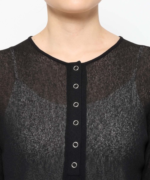 LOWRYS FARM（ローリーズファーム）の「ＵＳＥＦＵＬヘンリープルオーバーＬＳ 638390（Tシャツ/カットソー・レディース・ブラック/ホワイト/ブルー/チャコールグレー/ピンク・SHORT/LONG）」の20枚目の写真