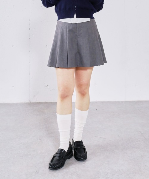 archives(アルシーヴ)の「ベルト付きプリーツミニSK(スカート・レディース・ブラック/グレー/ベージュ・MEDIUM)」の18枚目の写真