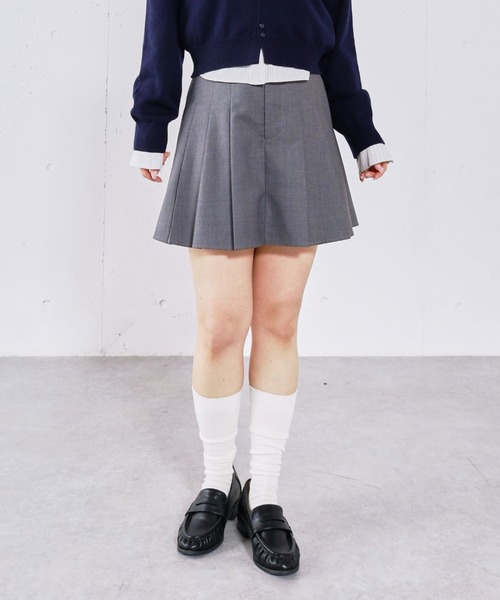 archives(アルシーヴ)の「ベルト付きプリーツミニSK(スカート・レディース・ブラック/グレー/ベージュ・MEDIUM)」の17枚目の写真