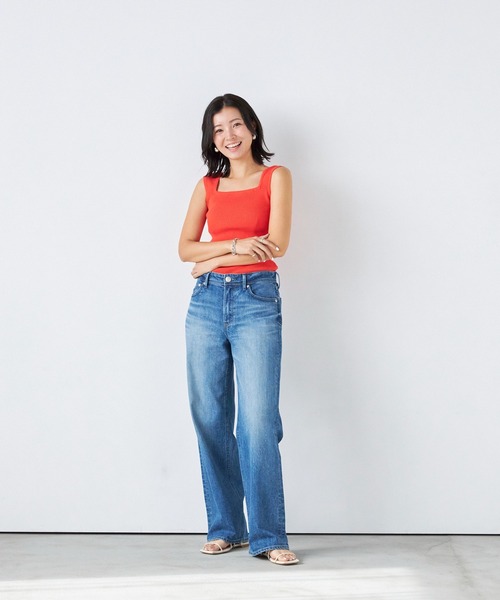 YANUK(ヤヌーク)の「ストレート "GINA"(デニムパンツ・レディース・ブルー・27inch/26inch/25inch/24inch/23inch/22inch/21inch)」の1枚目の写真