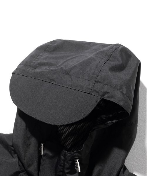 MASSNOUN(マスノウン)の「3レイヤーユーティリティワイドシェルウィンドブレーカー MFTJK001-BK(ナイロンジャケット・レディース・その他・MEDIUM)」の7枚目の写真