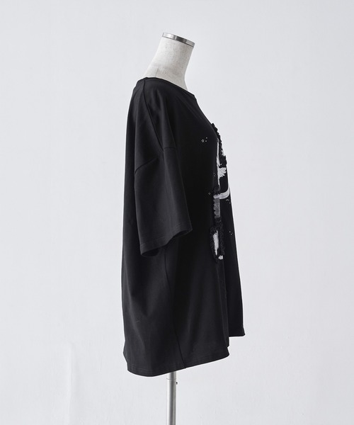 Re:CRYPT(リクリプト)の「レースウィンドウプリントT / オーバーサイズ グラフィックTシャツ(Tシャツ/カットソー・レディース・ブラック・F)」の11枚目の写真