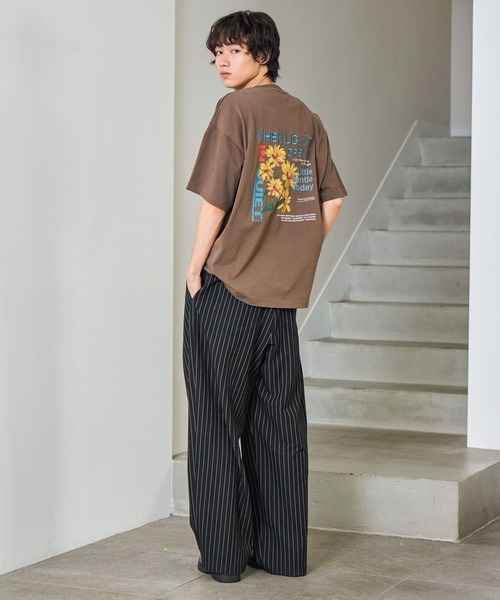 PBLIM(ページボーイリム)の「《UNISEX》マーガレットT バックプリント / 刺繍(Tシャツ/カットソー・レディース・オフホワイト/ブラック/ブラウン/ネイビー・LARGE/MEDIUM)」の9枚目の写真